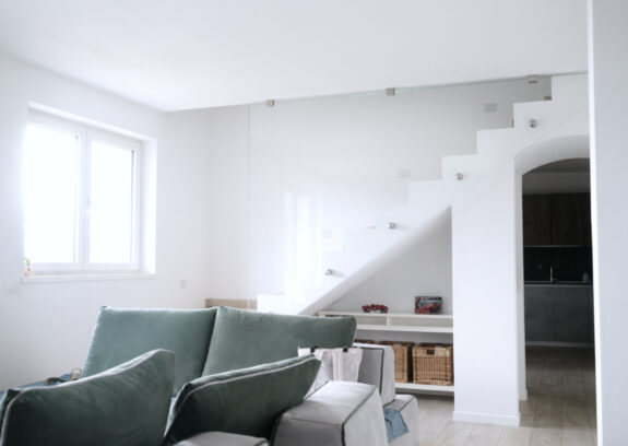 Parapetto in vetro lato scala